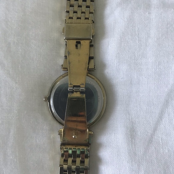 Michael Kors Gold Watch - Picture 3 of 6